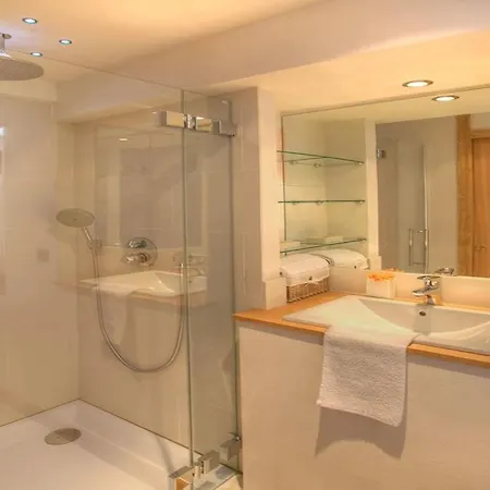Opulence Leopoldine Chalet Gstaad