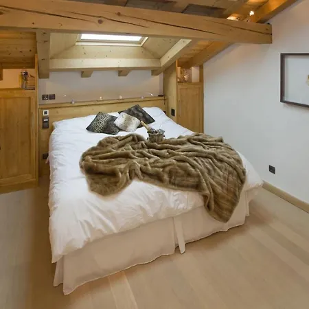 Opulence Leopoldine Chalet * Gstaad