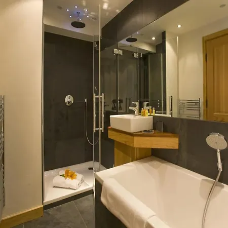 Opulence Leopoldine Chalet Шале *