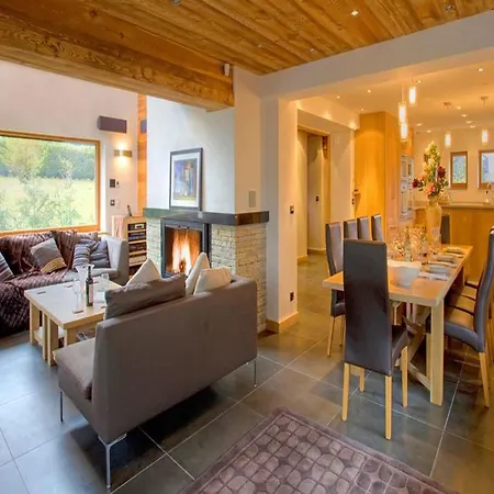 Chalet Opulence Leopoldine Chalet